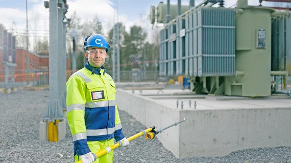 Caverionille Fingridin voimajohtokokonaisuuden uusiminen Siikajoen alueella - parantaa sähköverkon kapasiteettia vihreässä siirtymässä