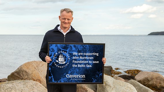 Caverion tukee John Nurmisen Säätiötä – lahjoittaa 15 000 euroa Itämeren pelastamiseksi