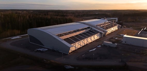 Caverion vahvistaa asemaansa avainkumppanina suurissa infrainvestoinneissa Euroopassa – yhtiö allekirjoitti sopimuksen datakeskuksen laajentamiseen liittyen Mäntsälässä