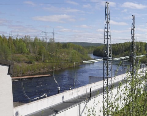 Kemijoki Oy Petäjäskoski padolta joelle